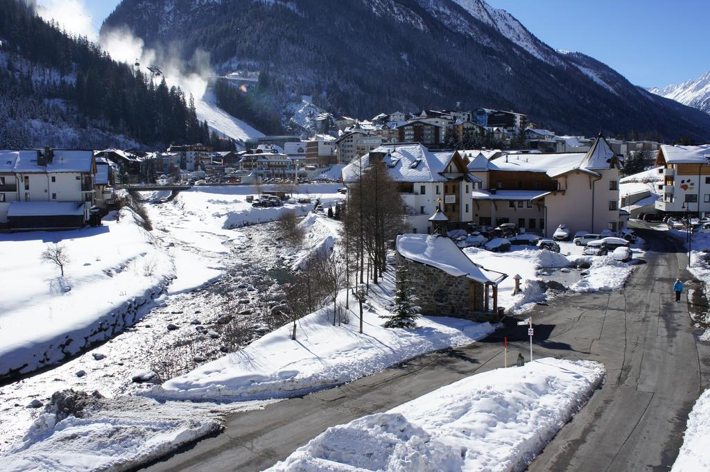 Alpinea Appartements Ischgl Ngoại thất bức ảnh