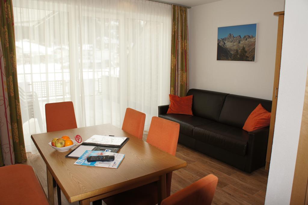 Alpinea Appartements Ischgl Ngoại thất bức ảnh