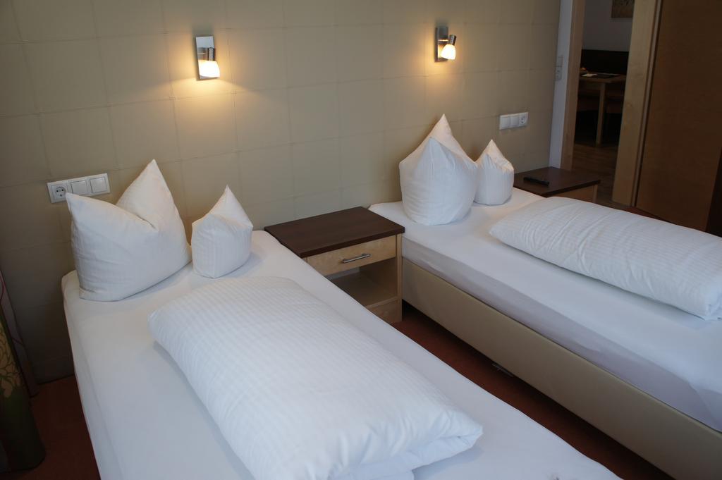 Alpinea Appartements Ischgl Ngoại thất bức ảnh