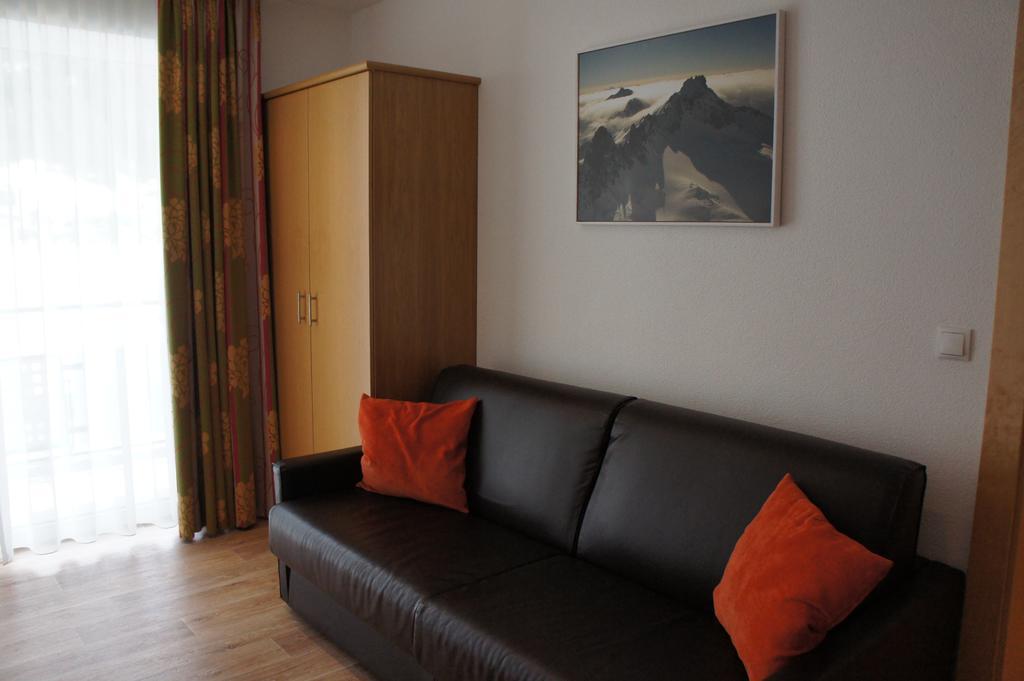 Alpinea Appartements Ischgl Ngoại thất bức ảnh