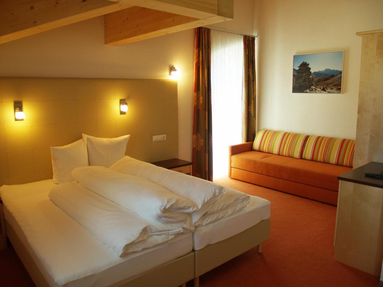 Alpinea Appartements Ischgl Ngoại thất bức ảnh